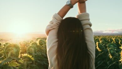 مجلة الجميلات والشرق