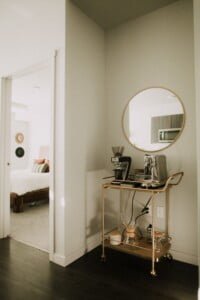 مجلة الجميلات والشرق