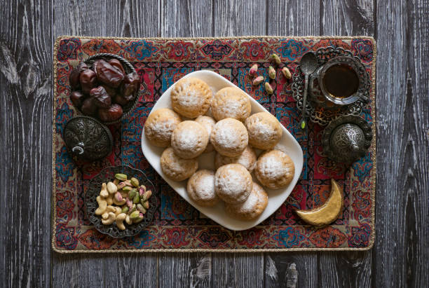 مجلة الجميلات والشرق
